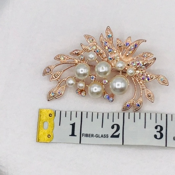 Vtg 90’s Brooch Floral AB Rhinestone Faux Pearl Statement Flower Leaf Estate 3” - Picture 7 of 7